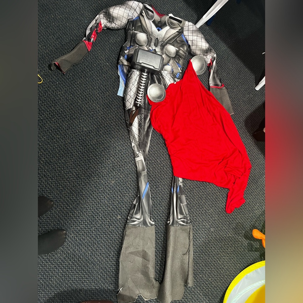 Rubies Avengers 2 Deluxe Thor Costume Child medium